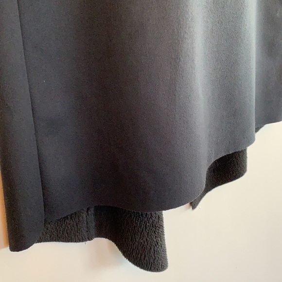 💕x2HP💕Susina black faux fur shearling vest - Picture 8 of 12